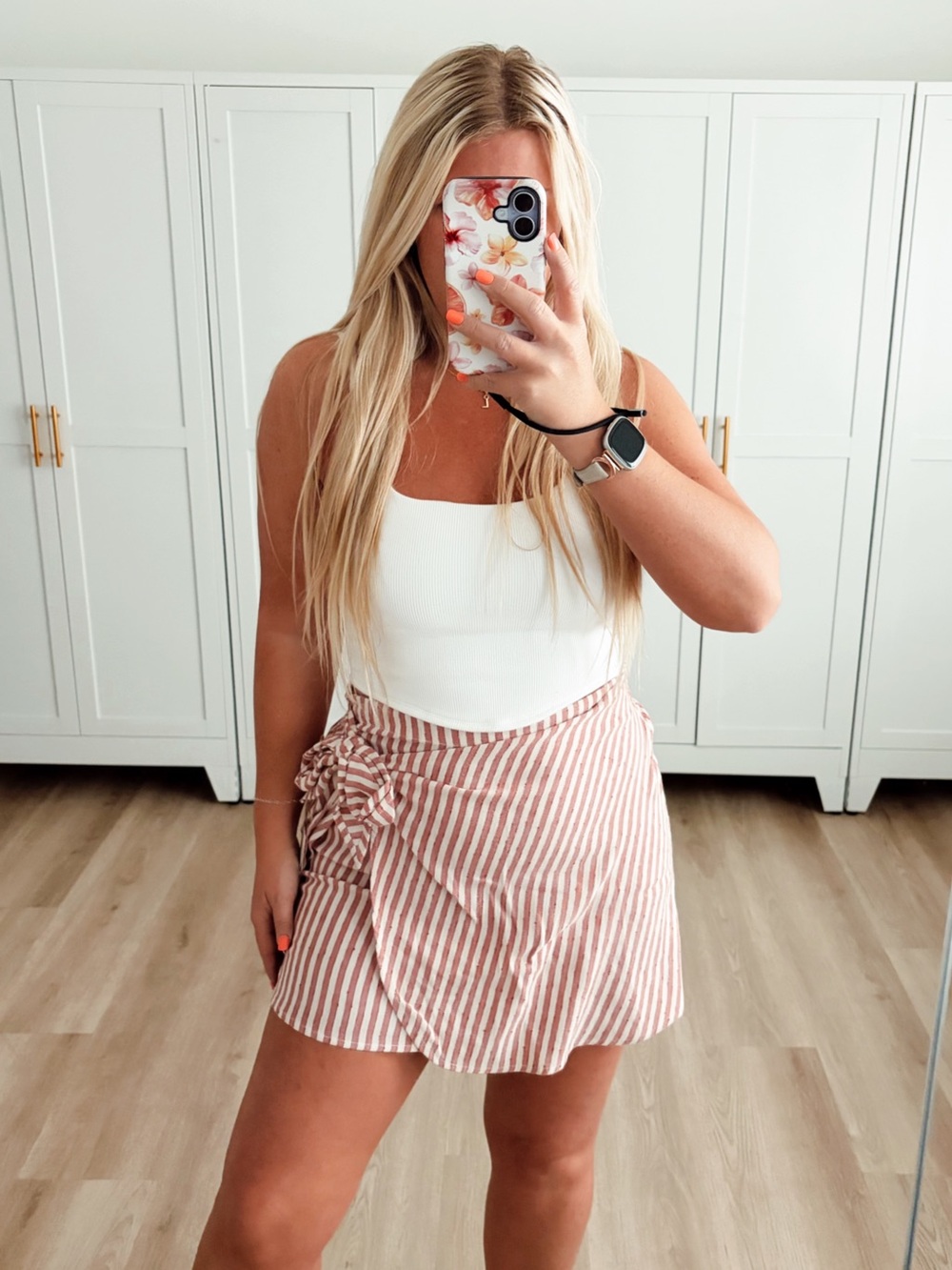 🆕 NWT billabong X sincerely Jules red and white striped front tie skirt